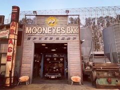 -席娜卡琳火车铁道夜市