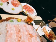 -余欢领鲜火锅(新街口店)