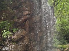 -西岭雪山大飞水景区