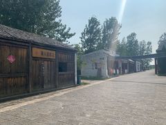 -焦岗湖影视城