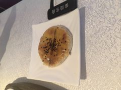 云南重瓣鲜花饼-云腾食府·云南菜