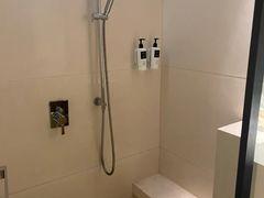 -杭州逸酒店(西湖武林店)