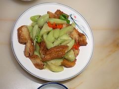-吕记老鸭汤·徽菜馆(东营路店)