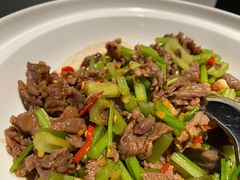 嫩芹菜生炒牛肉-徐记海鲜(观沙岭|滨江新城店)