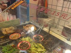 -矮子粉店1985·长沙米粉(湘春路店)