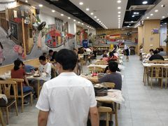 -江城燕子大排档(江汉路步行街店)