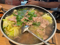 -川堂风·跷脚牛肉·乐山爆炒(宝山日月光店)