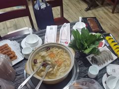 -口袋鸭砂煲火锅(解放路店)