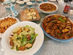 -汗腾格里·风味餐厅(新疆驻京办店)