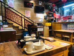 大堂-管氏翅吧(护国寺店)