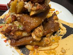 -川流不息·地道川菜·小龙虾(松东路店)