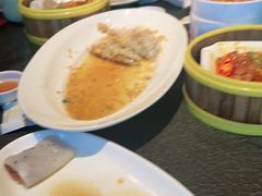 -蝴蝶里·粤菜·点心(龙湖天街&滨江店)