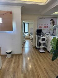-成都苗方清颜专业祛痘
