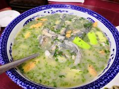 -邱二餐馆
