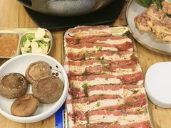 -青瓦餐厅·生鱼片·韩园烤肉(西塔店)