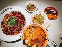 -江渔儿酸菜鱼·拔草餐厅(虎门君乐汇店)