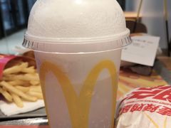 雪碧麦旋酷-麦当劳(武商建二店)