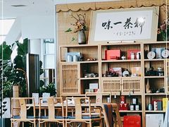 -奔驰北京极光星徽(四元桥店)
