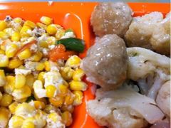 花菜炒贡丸啥的-上海财经大学-绿叶食堂