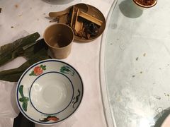 -刘姐啤酒鱼民族演艺餐厅(西街总店)