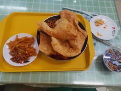 -红鼻子桂林米粉(金唐新光界店)