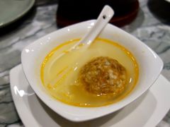 蟹粉狮子头-萬國春·中菜馆(颐和公馆店)