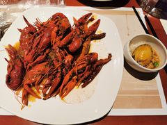 -东方滨江大酒店·滨江厅