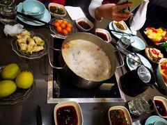 -捞王锅物料理(上海世茂广场店)