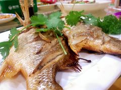 -鑫悦楼煎蟹·16年海鲜大排档