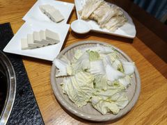 -额尔敦传统涮.冰煮羊火锅(乌兰察布体育场店)