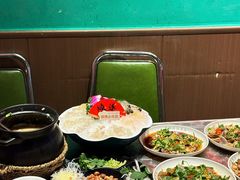 -官塘鱻鱻鱼生·潮汕生腌·砂锅粥(西马路总店)
