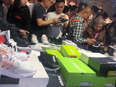 -五环Outlets(高新工厂店)