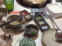 -喃喃椰·糟粕醋·椰子鸡火锅(七堡花园店)