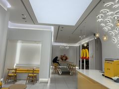 -麦当劳(徐汇漕溪北路百脑汇店)