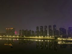 -南京眼步行桥