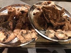 炸过的鱼摆摆-肖肖酸萝卜鱼火锅(总店)