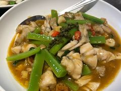 青花椒煮牛蛙-汤城小厨•粤菜•靓汤(苏州街店)