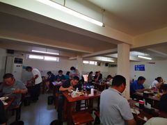 大堂-宝瑞门钉肉饼店
