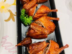 乳鸽王-粤珍轩·家宴·广式茶点(新城广场店)