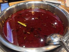 -肖肖酸萝卜鱼火锅(总店)