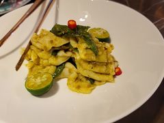 -海派悦庭·海胆烧麦·新融合菜(凯德广场店)