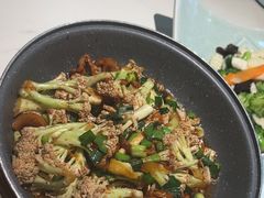 -南山翁新概念川菜(江宁万达广场店)