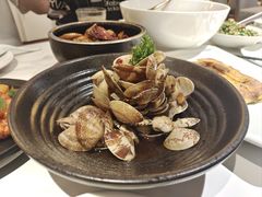 -楚山晓·湖北菜(武汉光谷K11店)