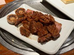 -萨拉伯尔(燕莎友谊商城店)