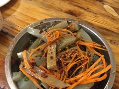 -小锅巴纳西餐厅