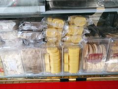 -上海虹口糕团食品厂(茂名路店)