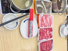 -杨老板·海鲜集市火锅·鲜切牛肉(中防万宝店)