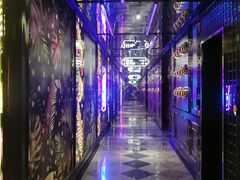 -好乐迪(张扬路八佰伴店)