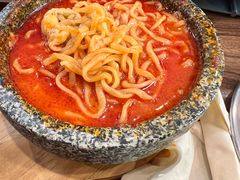 -明洞阿姨·韩式酱蟹烤肉·创意料理(方庄店)