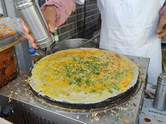 -正宗杂粮煎饼香软鸡蛋饼